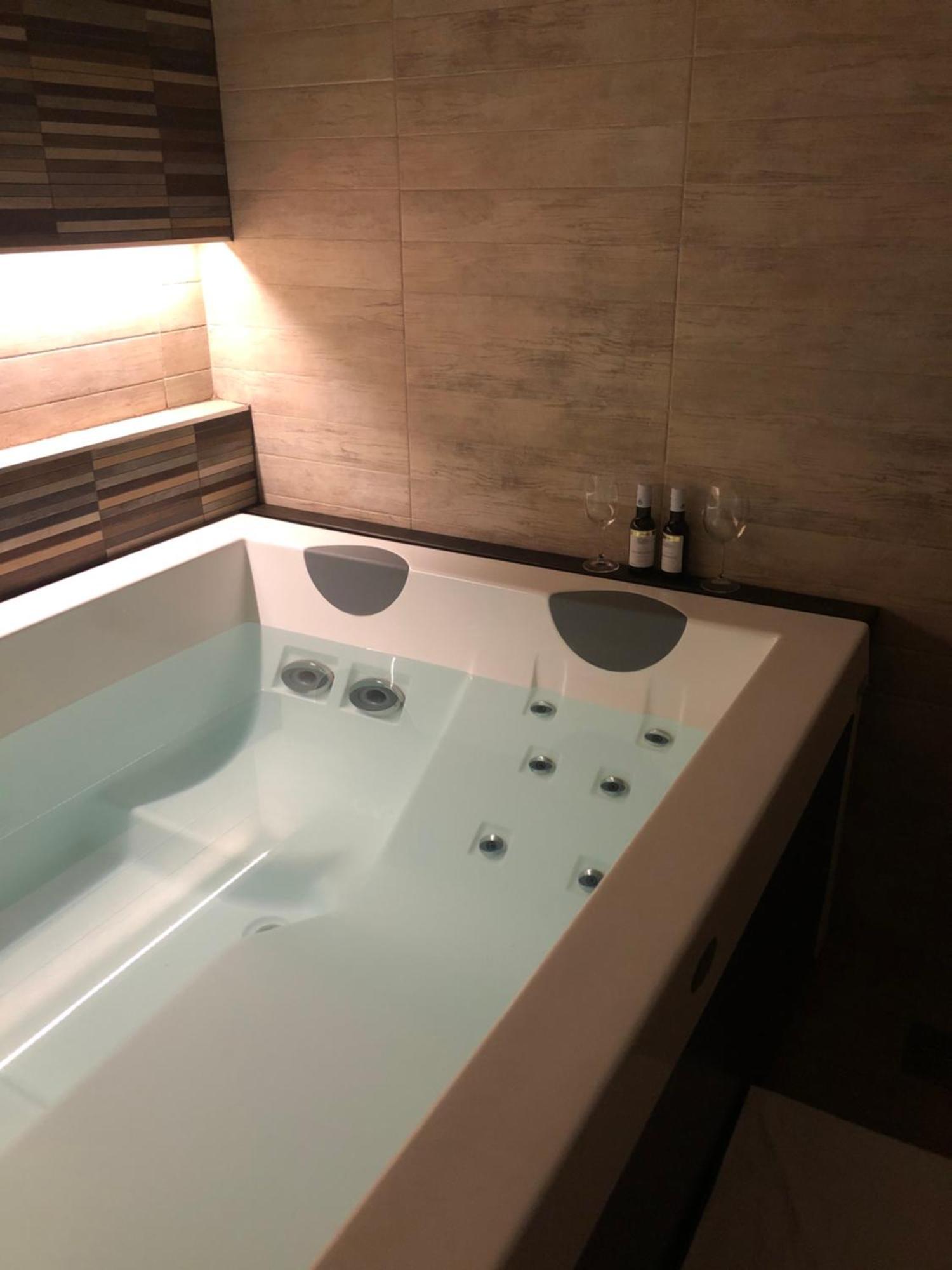 Nv Luxury Suites & Spa Belgrad Exterior foto